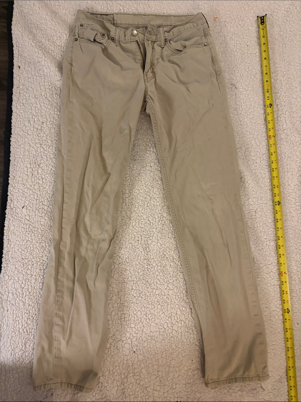 Levi's Men's Khaki Straight Chinos in Light Tan
